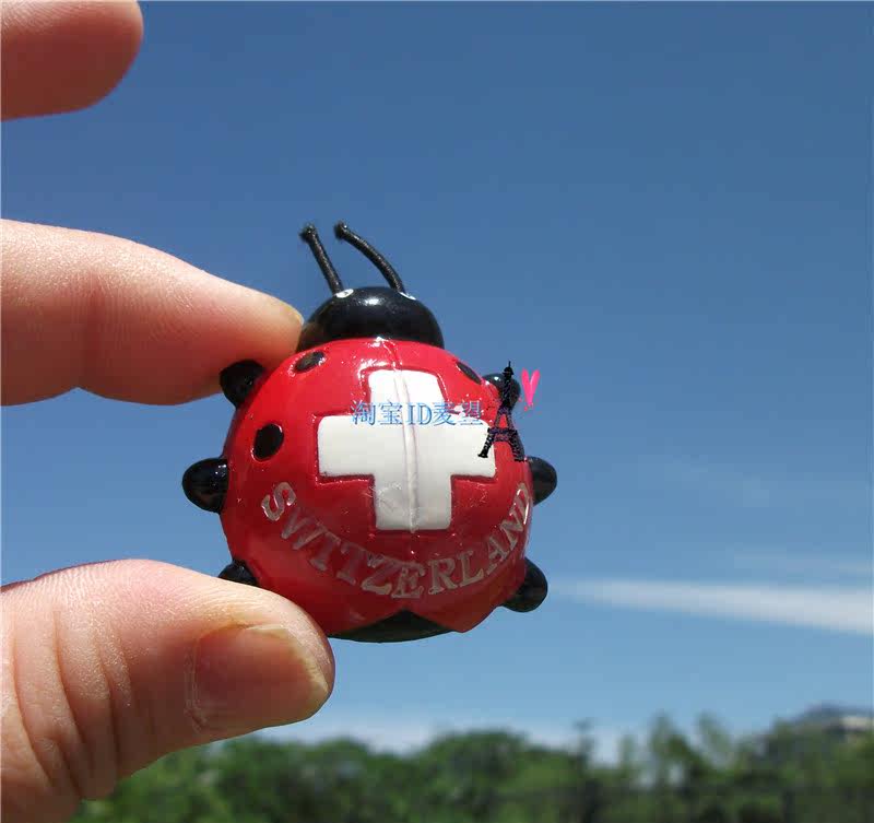 瑞士当地购买冰箱贴 瑞士SWITZERLAND 瓢虫形 国旗 Q版 小巧可爱在类目 家居饰品, 贴饰, 冰箱磁性贴中 - 来自Buy2taobao.com提供专业的淘宝代购服务