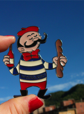 法国当地冰箱贴 FRENCE 手拿法棒和香槟的典型法国人 幽默贴 金属