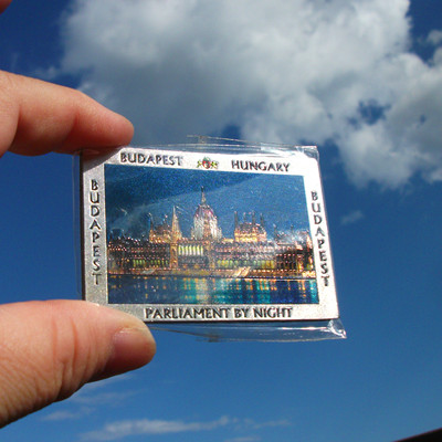 匈牙利当地购买冰箱贴 布达佩斯 BUDAPEST HUNGARY 市政大楼夜景
