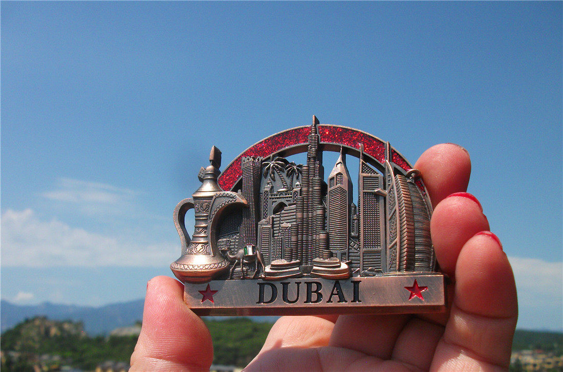 UAE LOCAL FRIDGE MAGNET DUBAI TRAVEL BACK DUBAI UNDER THE RAINBOW CLASSIC LANDMARK COLLECTION OF A VARIETY OF MODELS