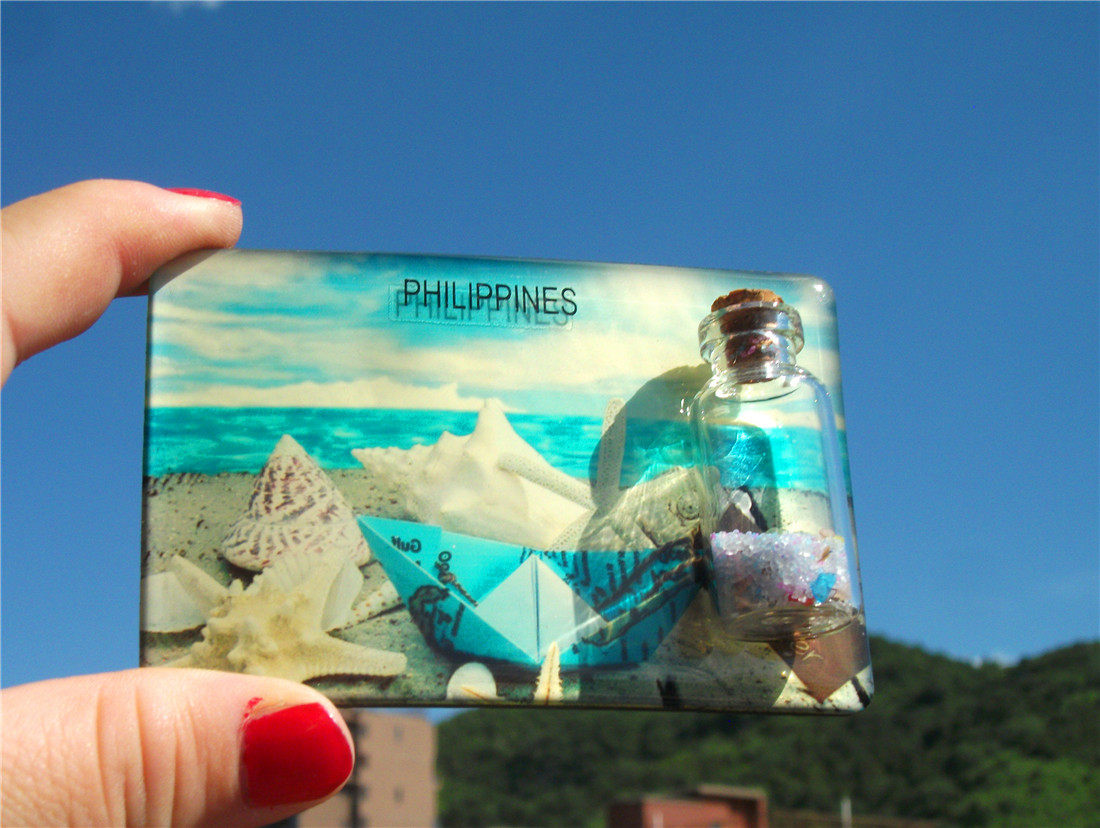 WORLD TOURISM COMMEMORATIVE FRIDGE MAGNET PHILIPPINES WISHING BOTTLE STARLIGHT BOTTLE BEACH VIEW
