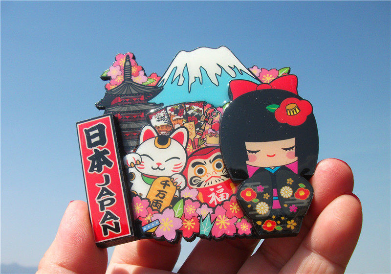 WORLD TRAVEL COMMEMORATIVE FRIDGE MAGNET JAPAN MOUNT FUJI BODHIDHARMA KIMONO DOLL WOODEN DOUBLE SOUVENIR