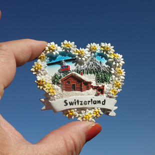 瑞士当地购买冰箱贴 SWITZERLAND 雪绒花 雪山小屋 缆车 多款