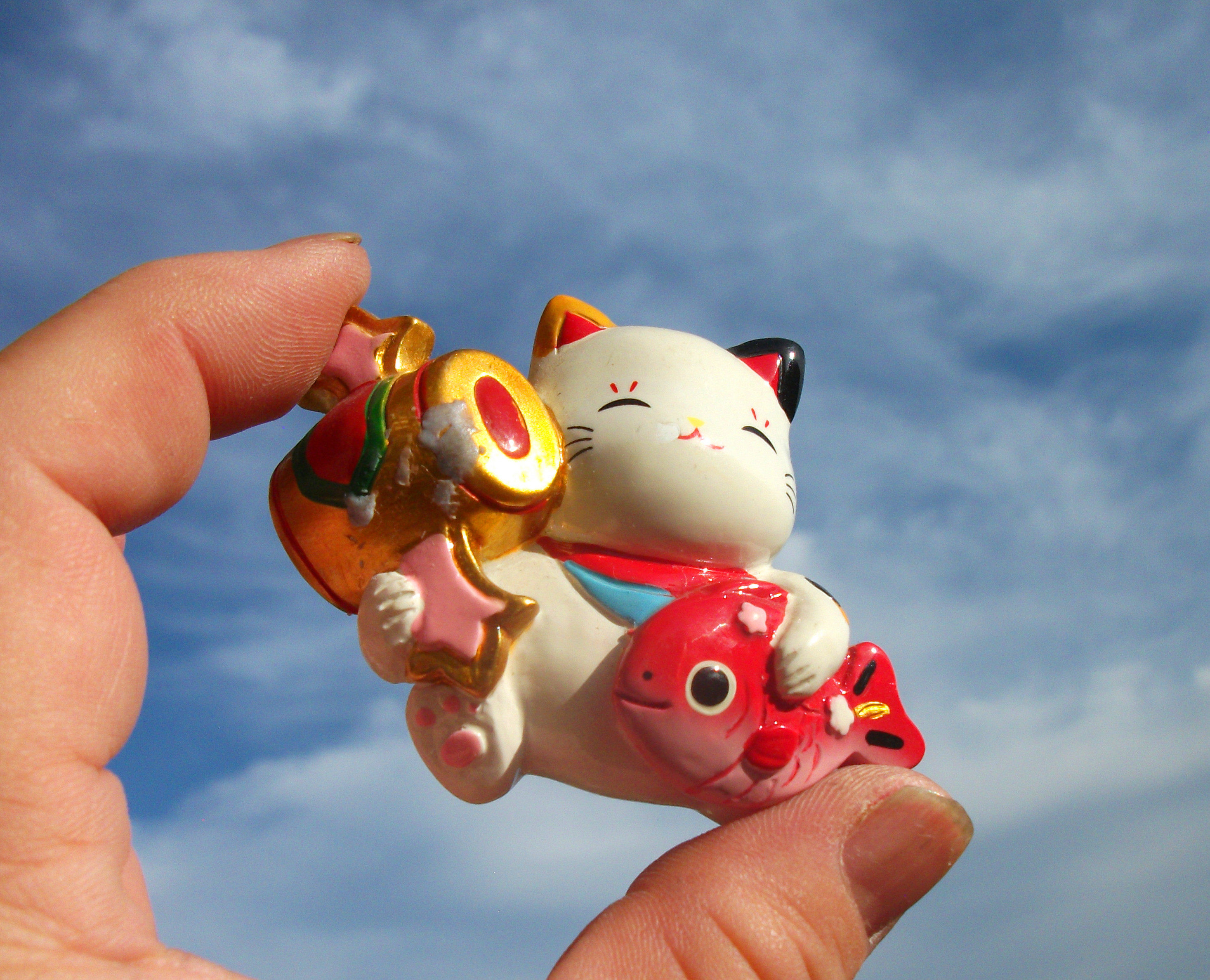 WORLD TRAVEL COMMEMORATIVE FRIDGE MAGNET JAPAN LUCKY CAT JAPANESE LANTERN SHAPE MT. FUJI VARIOUS MAGNETS