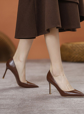 32-45码真皮职业黑色工作鞋女细跟百搭软皮不累脚尖头面试高跟鞋