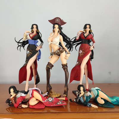 日版女帝眼镜厂蕾玖娜美罗宾