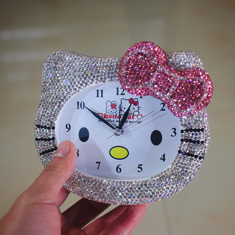 镶钻hello kitty凯啼猫 KT蝴蝶结闹钟创意闹钟语音可爱台式简约