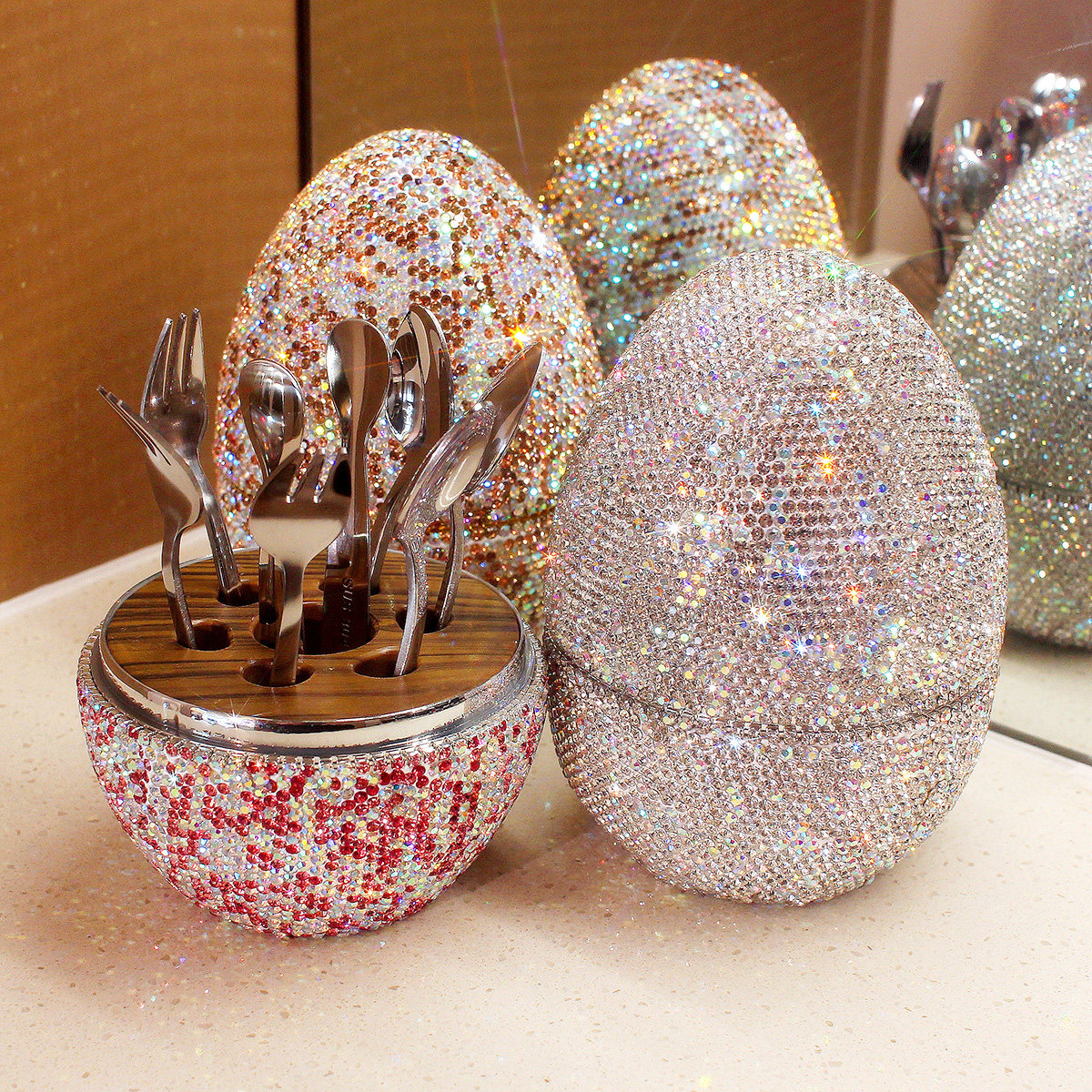 轻奢镶钻餐具蛋果叉甜品勺套装家用高档水果签不锈钢魔蛋