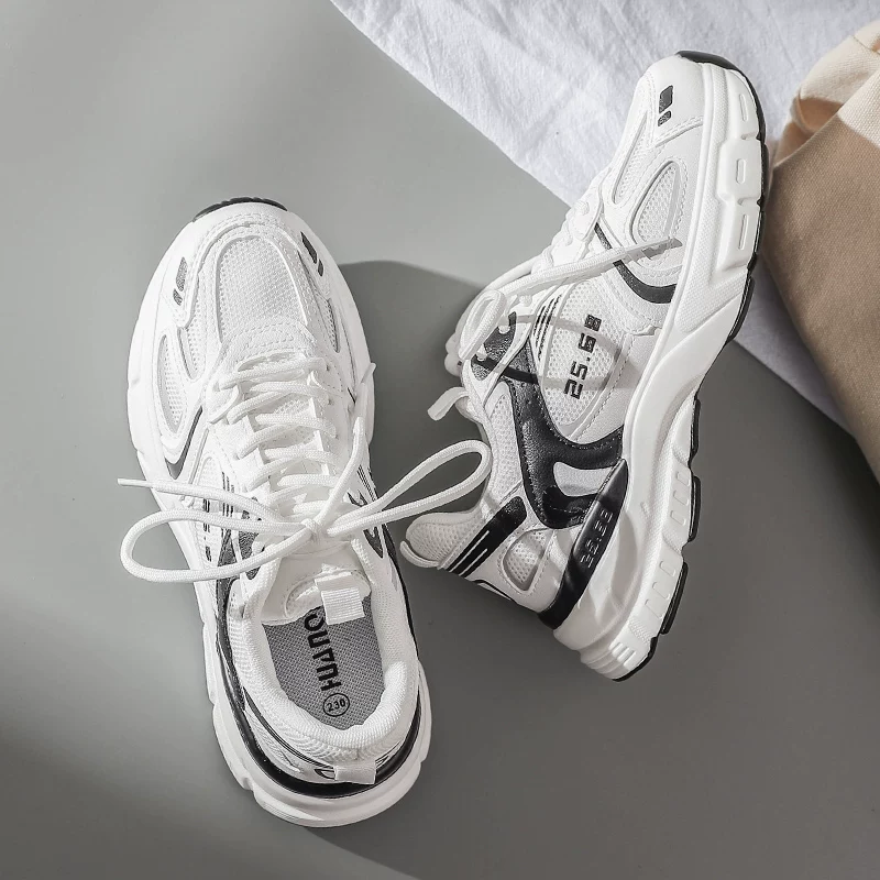 Глобальные Dad Shoes женские стильные Ins весной 2024 толстая подошва, увеличенная повседневная спортивная обувь для студентов