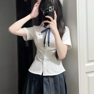 制服学院风日系显瘦纯欲风衬衣女 新品 小岛刺绣jk收腰短袖 衬衫 修身
