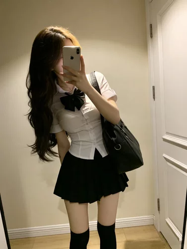 原创jk制服收腰衬衫短袖上衣学院风辣妹掐腰黑色百褶日系叠穿套装