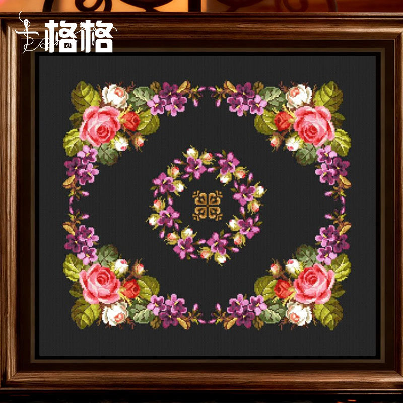 十格格十字绣DMC绣线套件2025新款 黑布花纹图案 玫窗絮语
