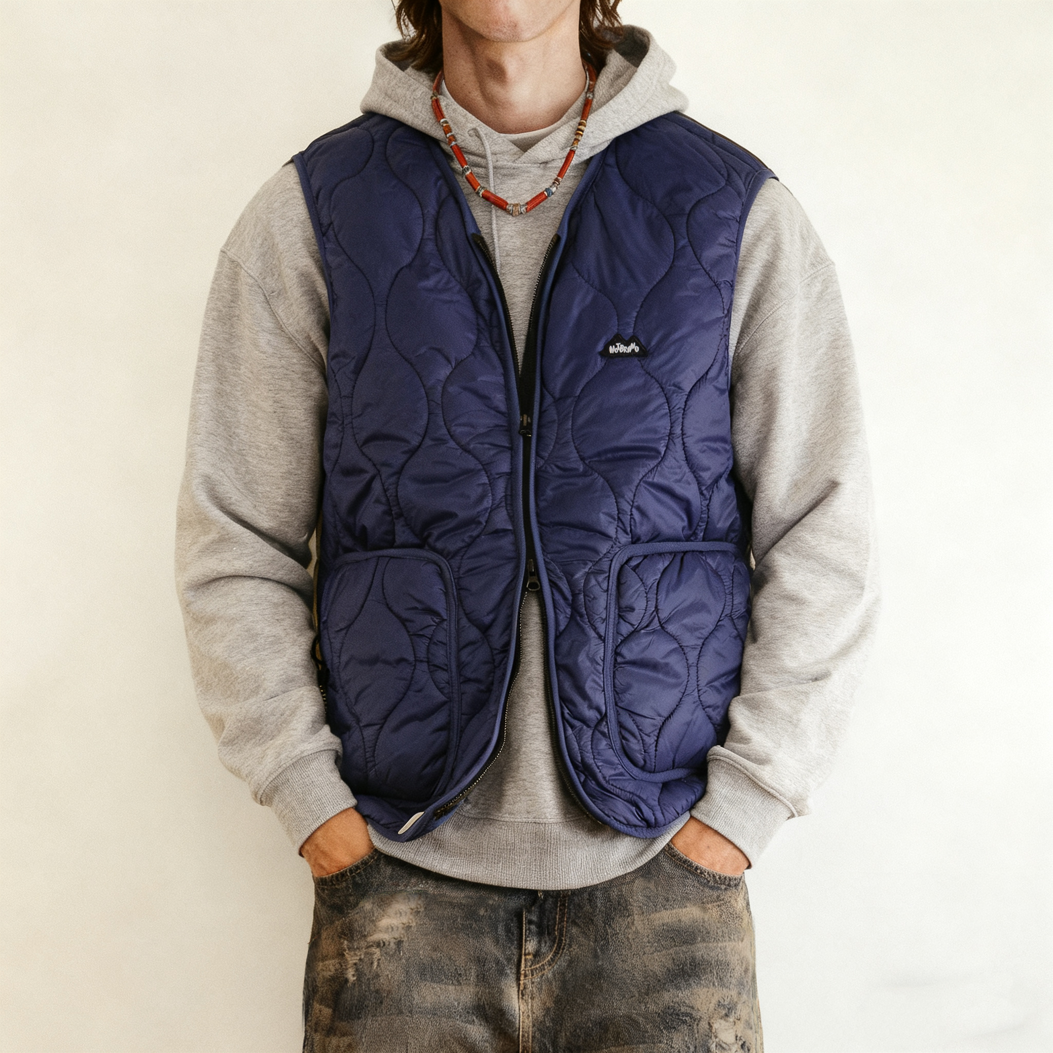 日系潮牌ins秋冬刺绣徽章轻量户外绗缝内胆棉马甲男薄棉背心外套,男装,常规马甲,淘宝优惠券,粉丝福利购,淘宝优惠卷