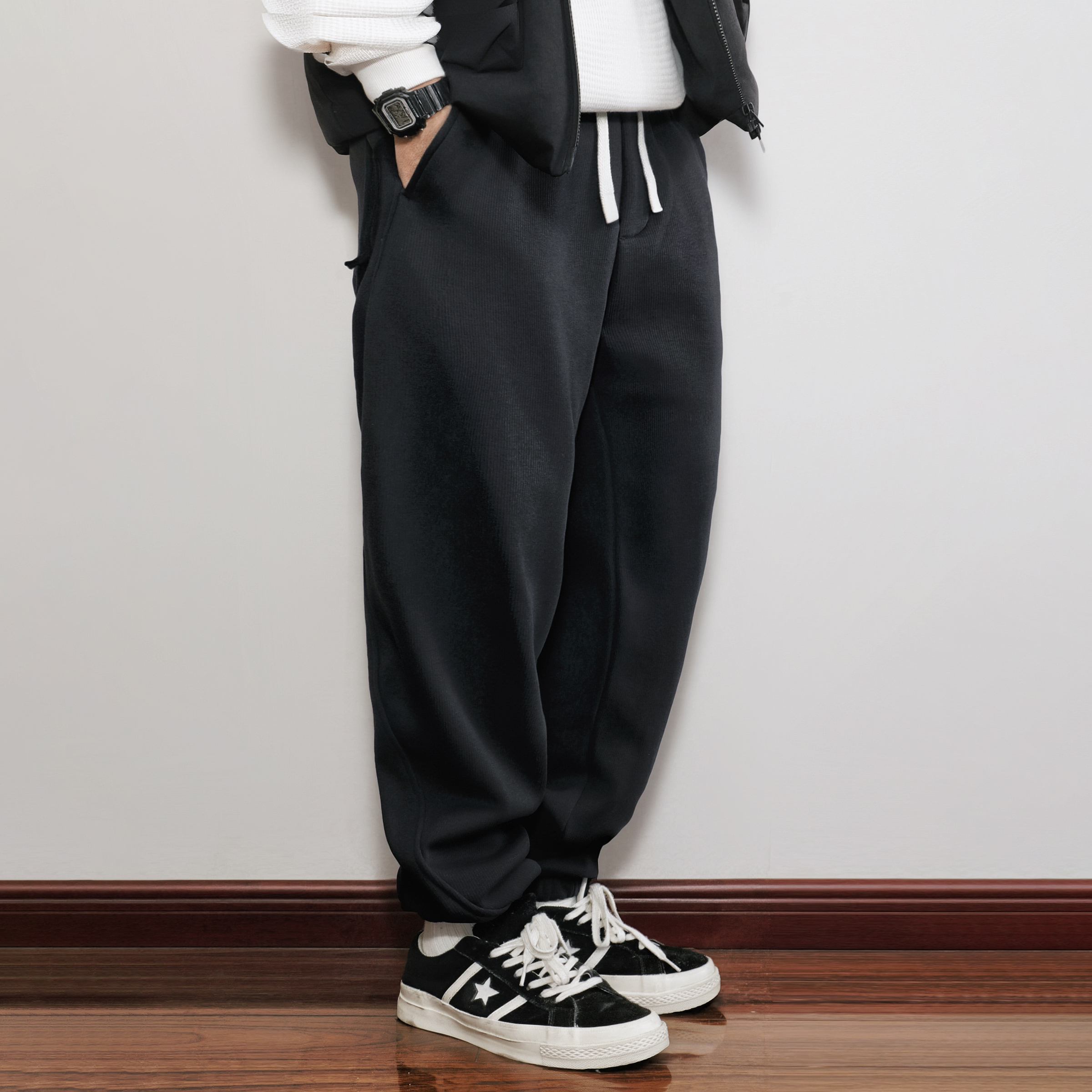 秋冬加绒纯色简约束脚运动卫裤男