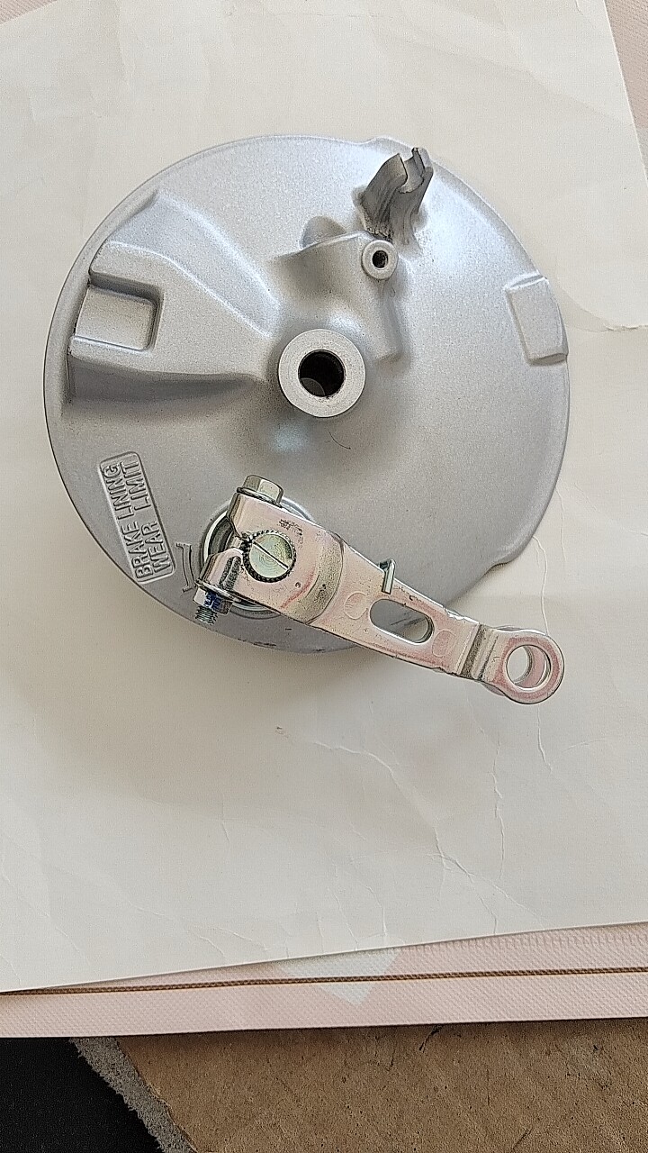 适用轻骑铃木GT125骏驰QS125-5C/BF前轮刹车鼓盖摩托车刹车盘组合