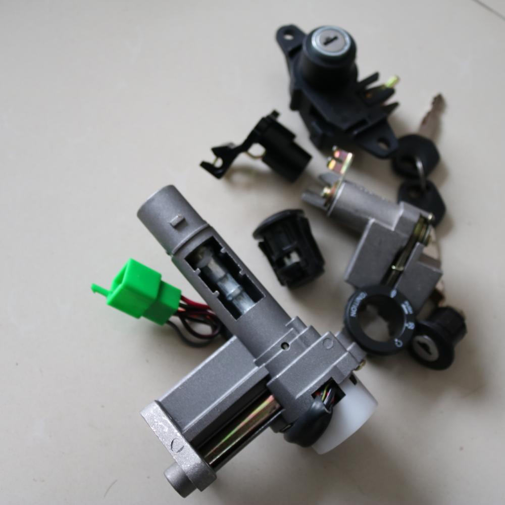 轻骑铃木摩托车电锁套锁