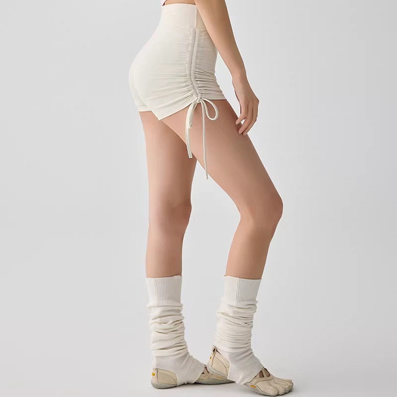 速干裸感瑜伽短裤女2026新款户外跑步运动三分裤大码普拉提健身裤