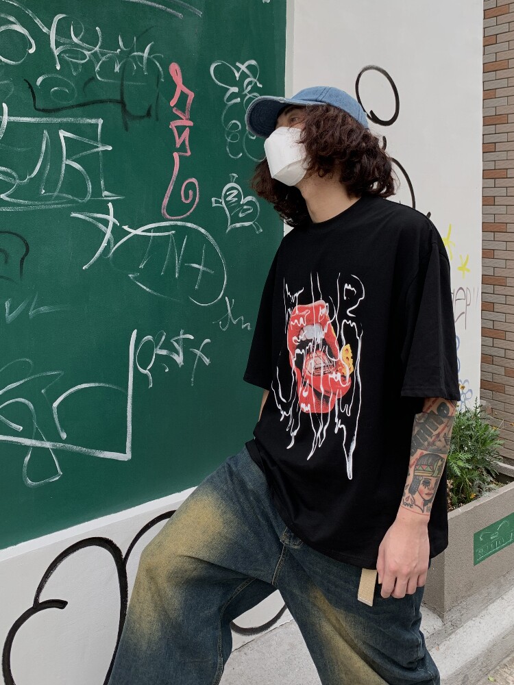 UPDAYWANG夏季上新 三色鲜红大嘴唇复古印花T恤衫情侣宽松百搭t恤