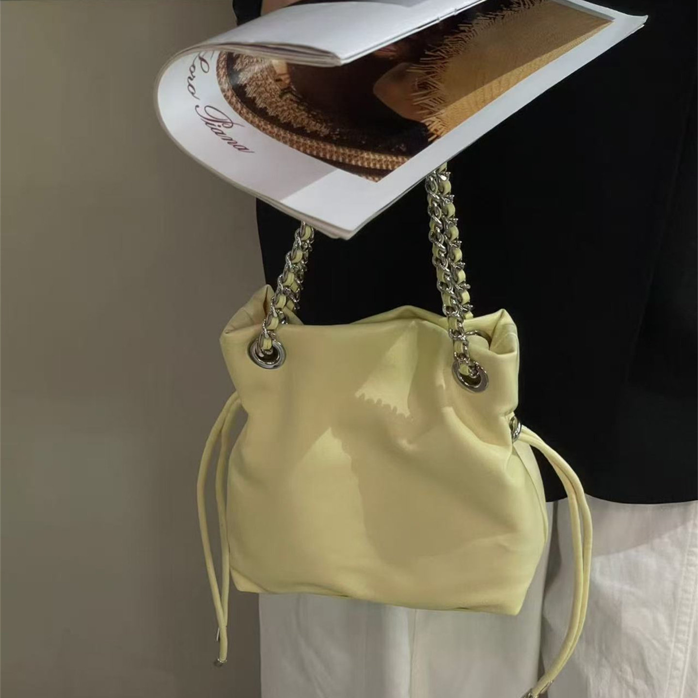 小众日韩风链条抽绳云朵包女2026新款百搭单肩腋下包