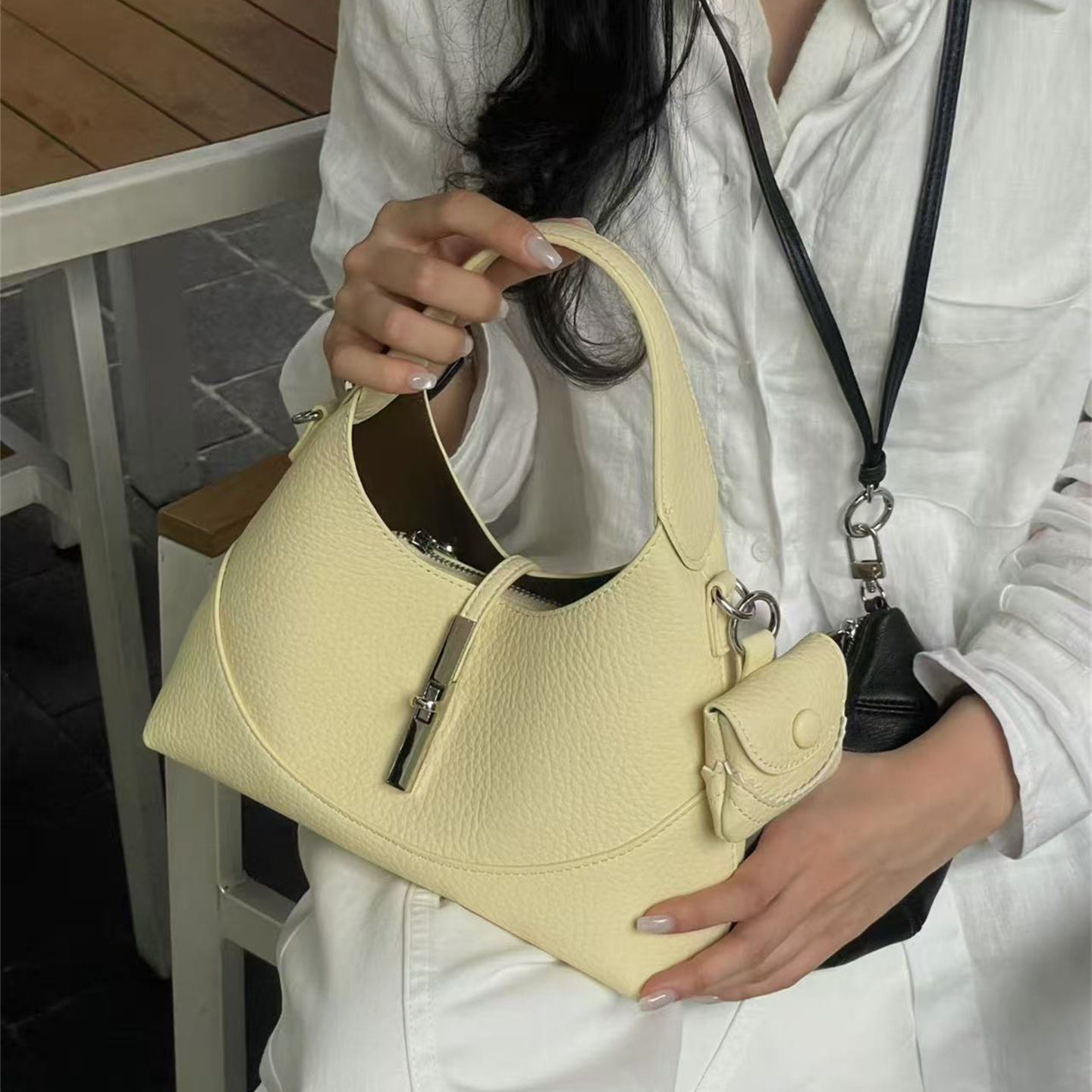 小众百搭质感月牙包女单肩斜挎包