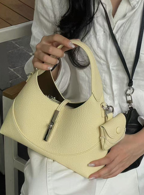 2026新款小众百搭质感月牙包女单肩斜挎包软皮大容量腋下包