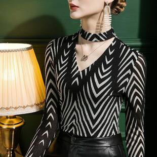 底空性感条纹蕾洋5388气长袖 2镂022秋季 女丝修身 挂脖打衫 上衣 新款