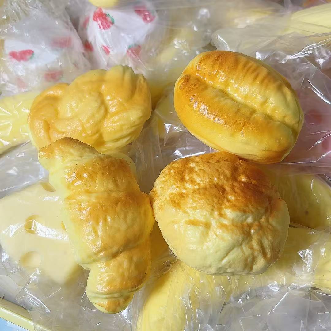 湿软手感软慢粘香仿真pu面包捏捏解减压模型道具一件代发礼物礼品