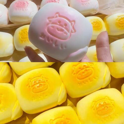 手感湿软慢粘仿真pu牛乳面包慢回弹捏捏乐解减压模型道具一件