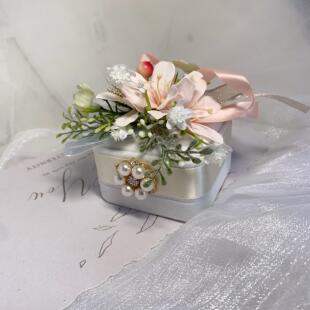 结婚戒指盒森系原创2025年新款绒布对戒盒米白色婚礼仪式创意高级