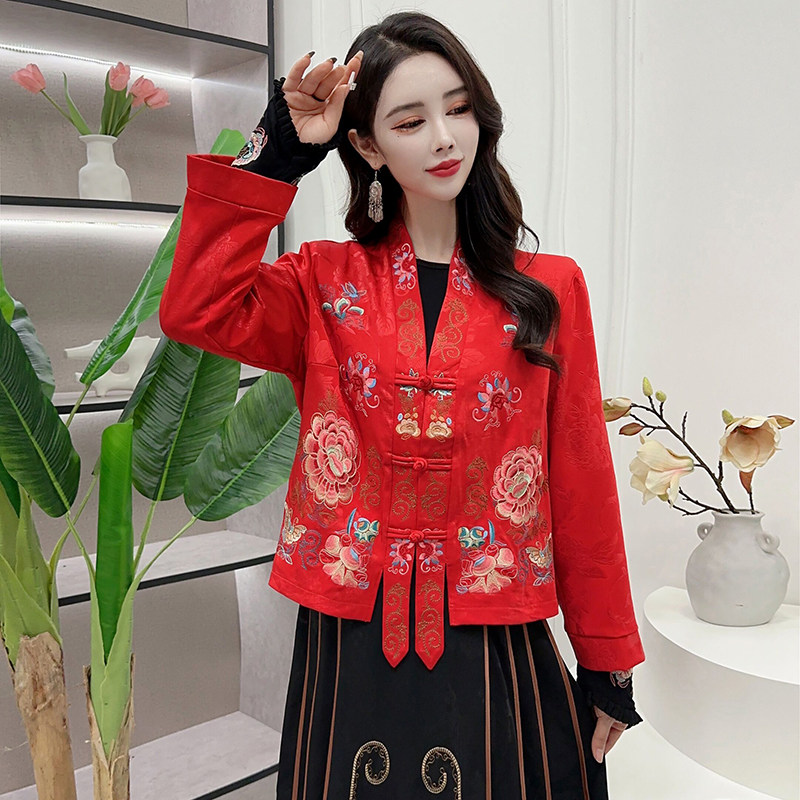 新中式缎面汉服上衣短款外套女