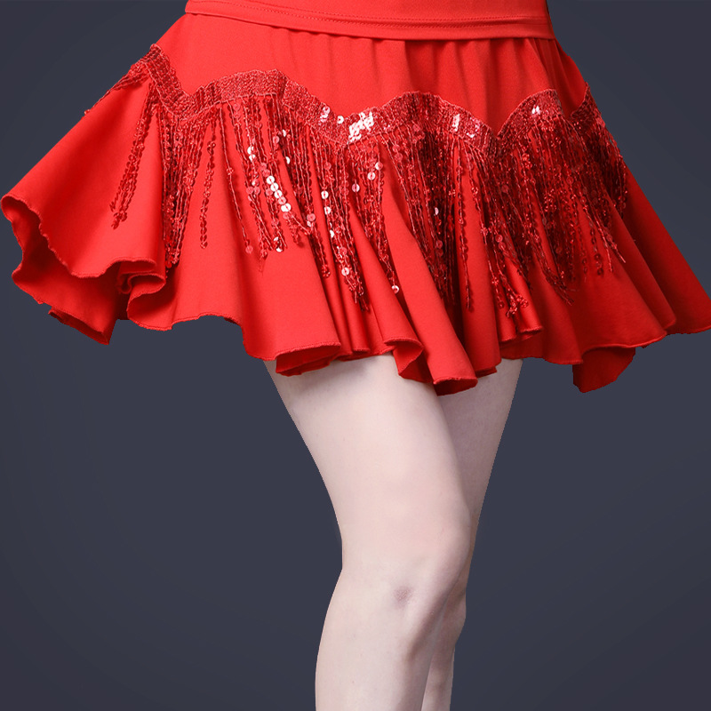 广场舞服装新款夏拉丁舞短裙演出服亮片流苏大摆裙