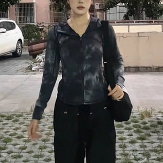 跨境弹力收腰健身紧身上衣瑜伽服连帽网纱拼接运动长袖拉链拉链衫