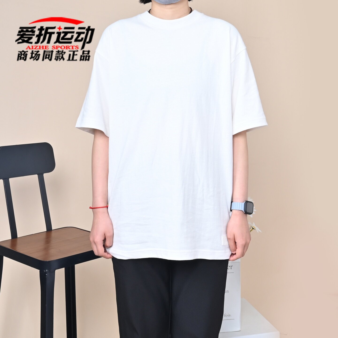 VANS范斯夏季新款男子短袖T恤图片