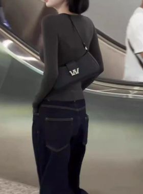 24782大爱美依缘2025秋季新款韩版纯色长袖修身T恤高腰直筒裤女潮