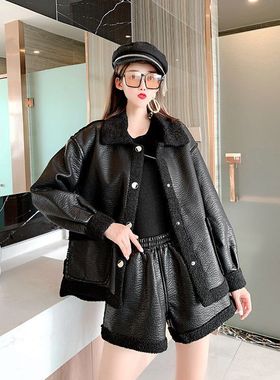 00598大爱美依缘2024新款时尚拼接皮毛一体外套高腰阔腿短裤女装