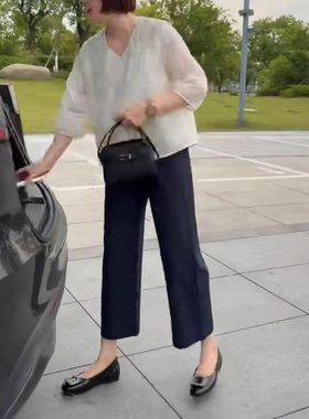 25682大爱美依缘2025夏季新款V领宽松洋气衬衫高腰九分裤显瘦女