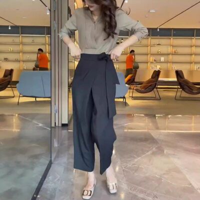 24617大爱美依缘2024早秋新款高级感通勤简约V领衬衫高腰九分裤女
