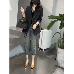 2430大爱美依缘2025春季新款时尚黑色西服外套牛仔小脚九分裤女装