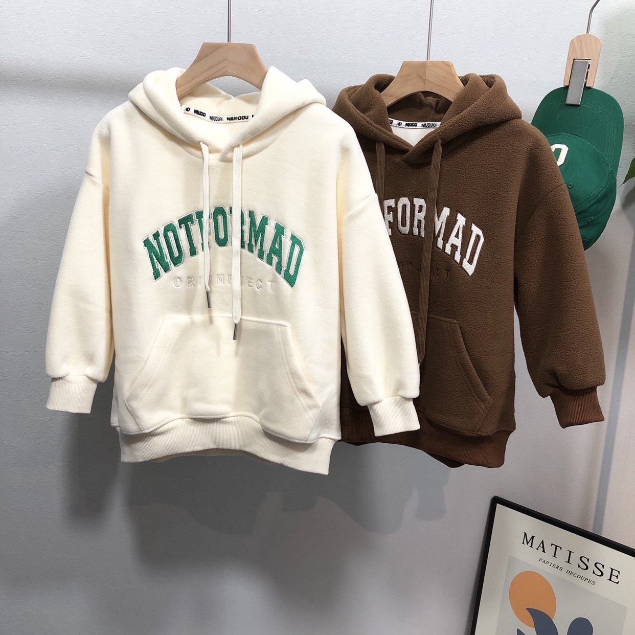 牛哆哆童装摇粒绒卫衣冬装新款韩版男女童韩版加绒卫衣28270