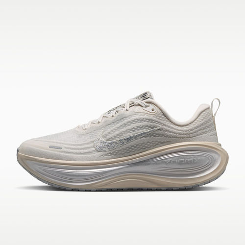 NIKE耐克女子 VOMERO PLUS SE 运动休闲训练跑步鞋IM8331-001