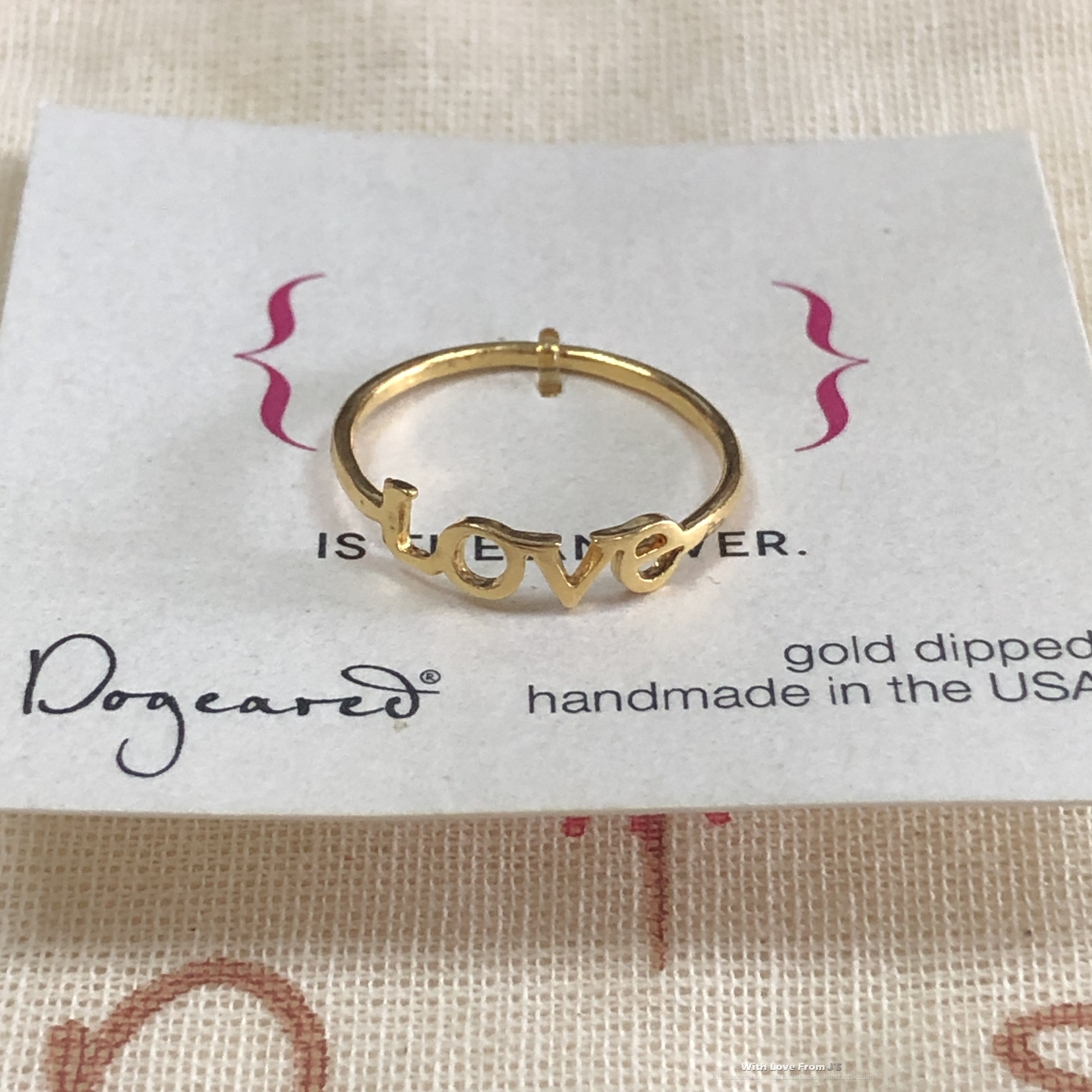 Love字母戒指 银镀金字牌戒指 美国 Dogeared 正品