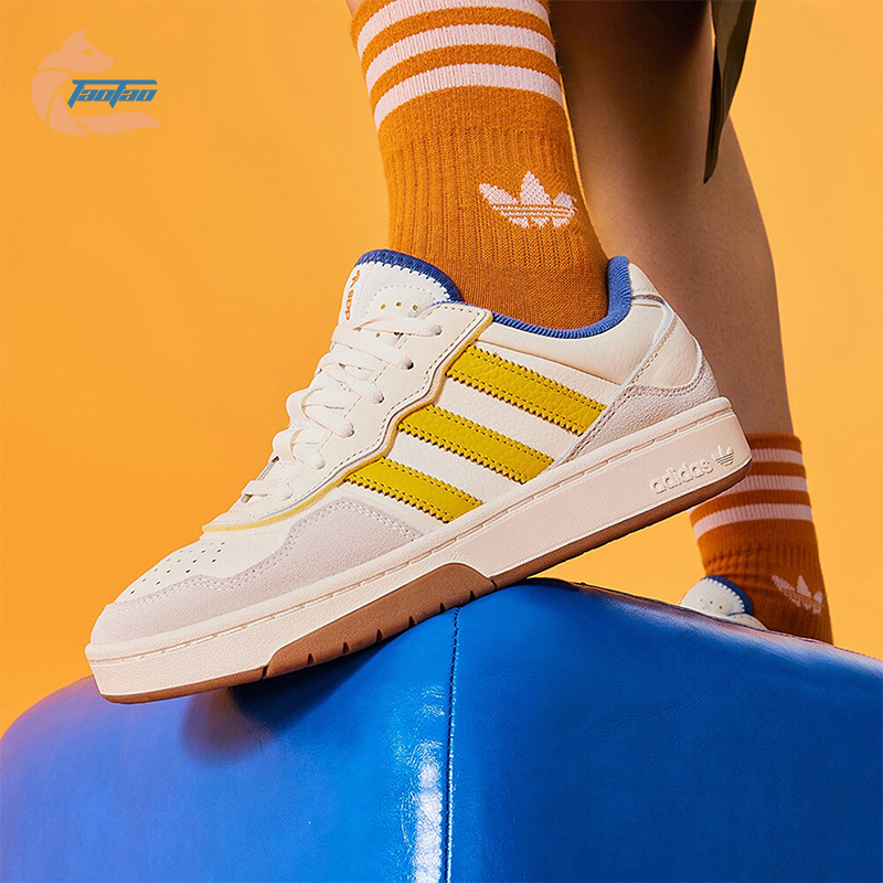 Adidas/阿迪达斯男女低帮板鞋