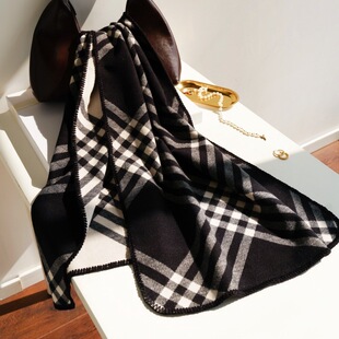 韩版黑色仿羊绒围巾女冬季高级感双面格子纹保暖围脖加厚百搭披肩
