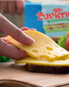 德国进口埃曼塔大孔奶酪Emmental Cheese琪雷萨大孔芝士原制即食