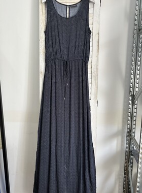 微瑕不退换 德国品牌女式加长款连衣裙 面料巨舒服 M 胸围96