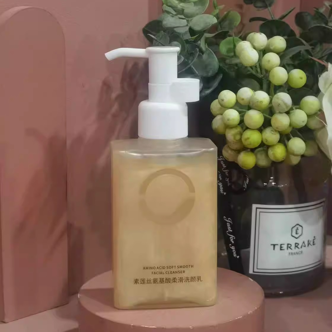 素莲丝氨基酸柔滑洗颜乳清洁柔润不干燥紧绷洗面奶实体正品150g