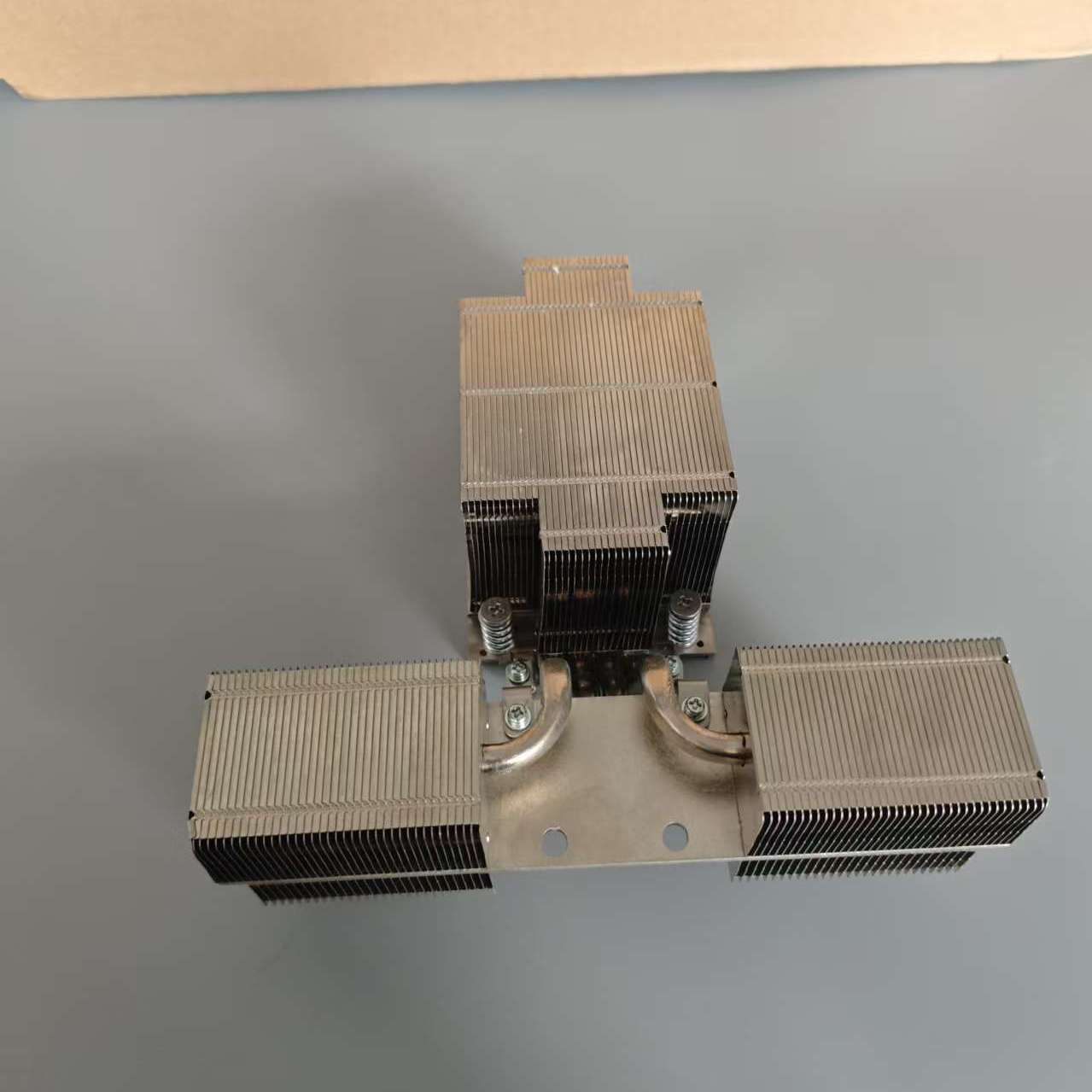 超聚变2288HV7服务器2U拉远散热器