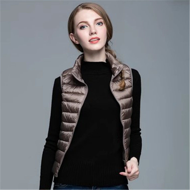 反季清仓春秋新款轻薄款羽绒服背心短款马甲女士大码立领坎肩外套