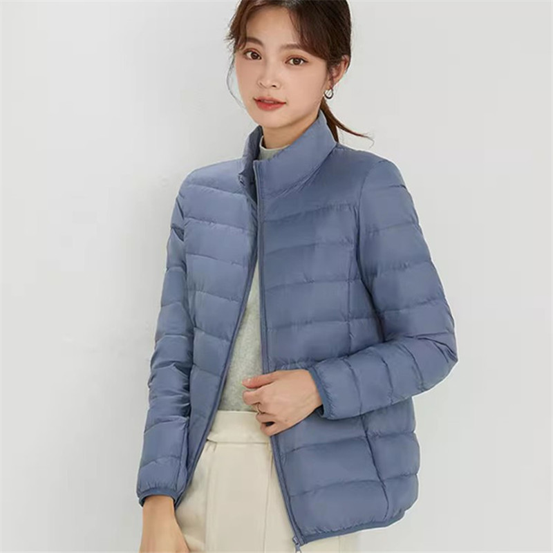 轻薄羽绒服立领连帽轻便大码外套
