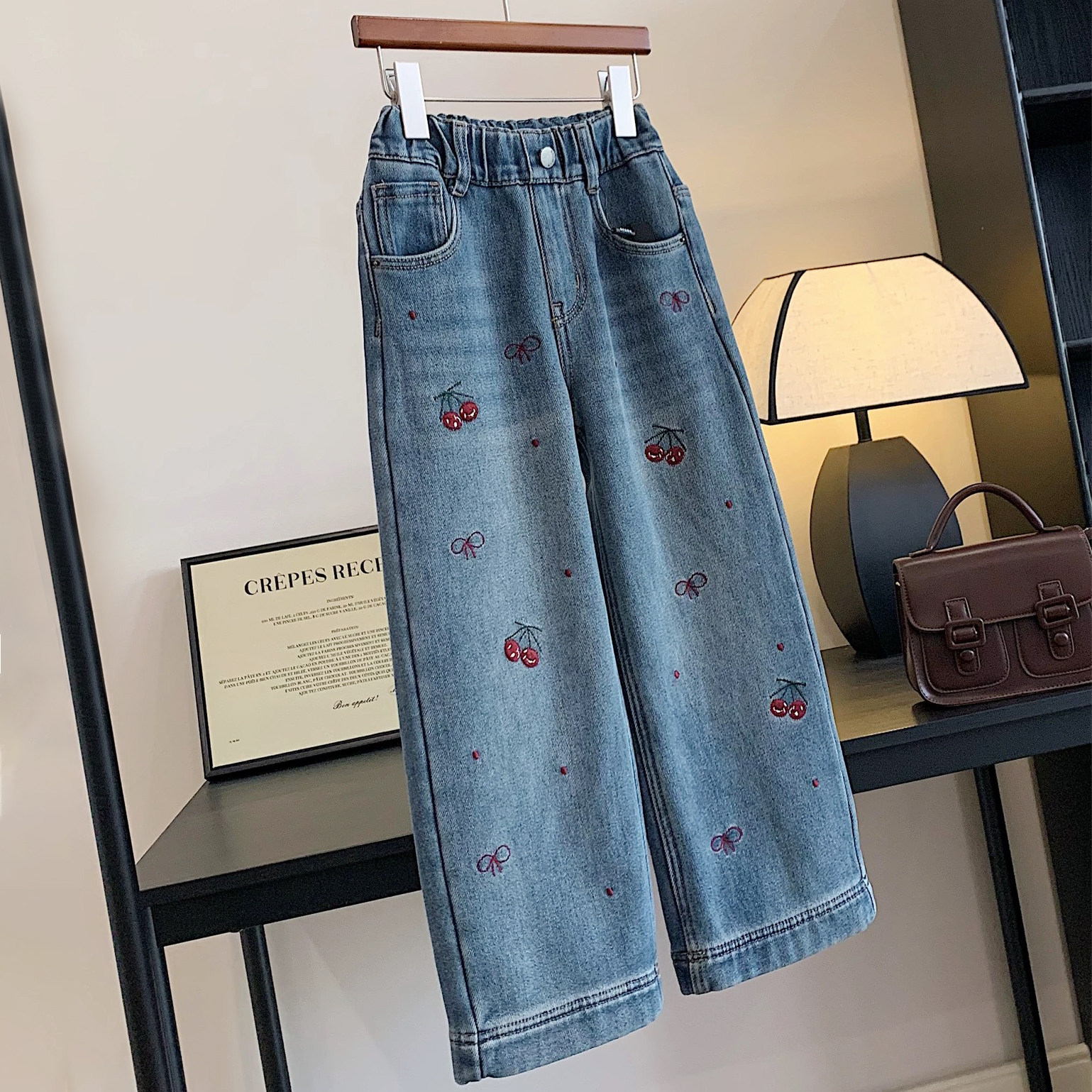 女童甜美百搭刺绣牛仔裤2025秋冬新款韩版儿童加厚一体绒阔腿裤潮